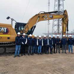 PAN AMERICAN IMPULSA FORMACIÓN TÉCNICA EN OPERACIÓN DE EQUIPOS DE LÍNEA AMARILLA Y CAMIONETAS 4X4